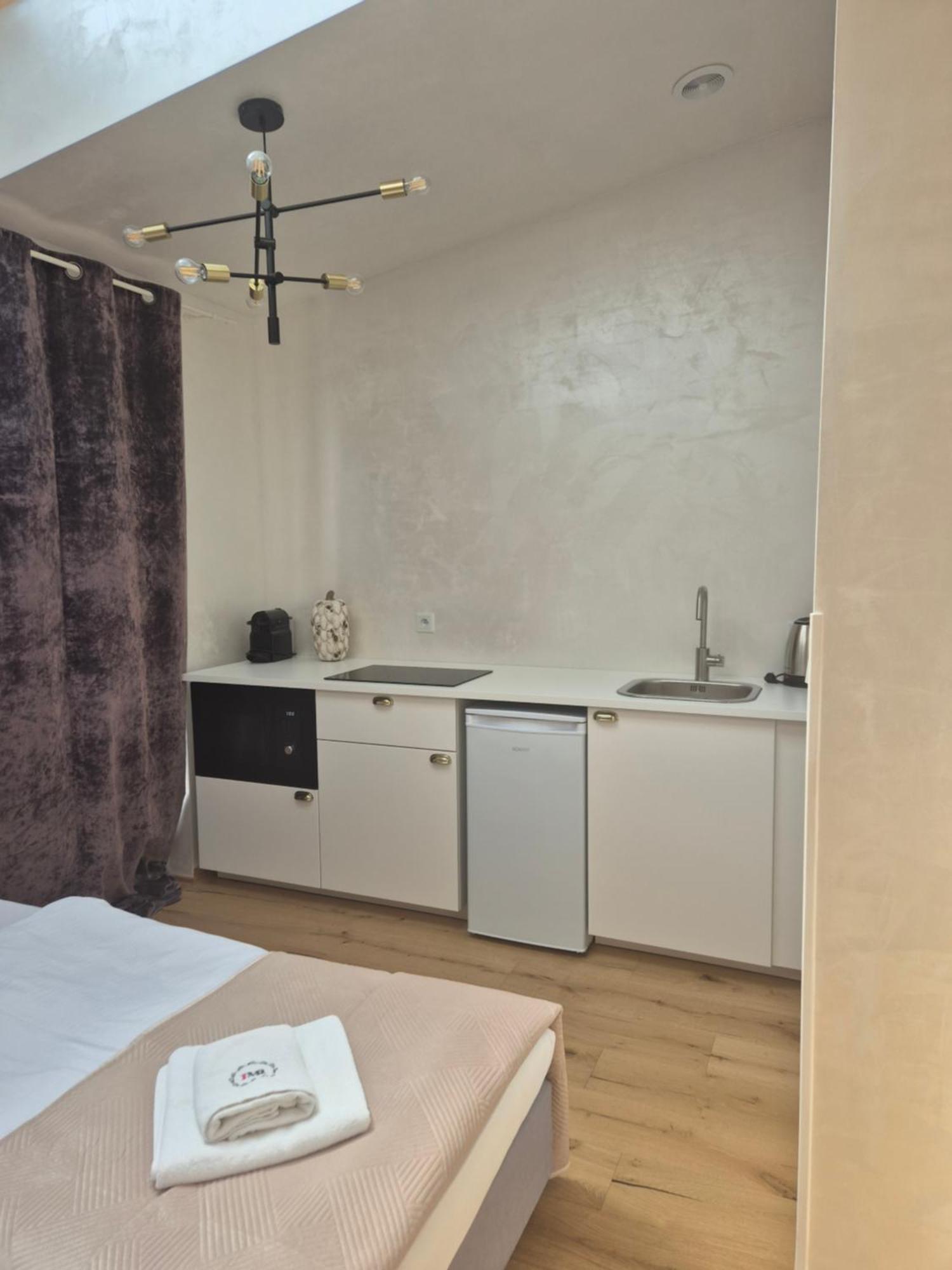 Miodowa 25 Apartament